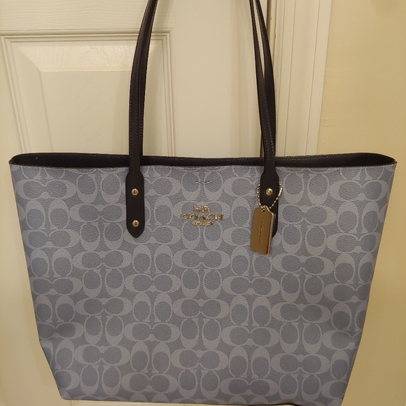 Coach Town Tote Signature Canvas Denim Midnight - Picture 2 of 7
